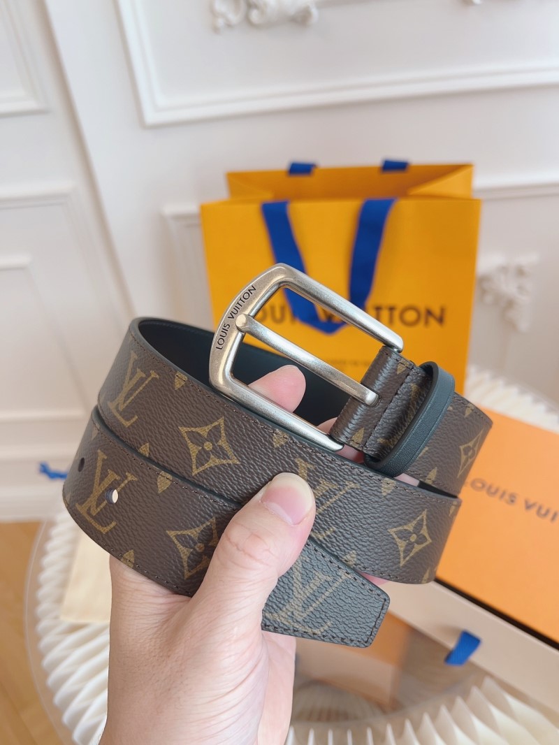 l0vis Vvtt0n belts